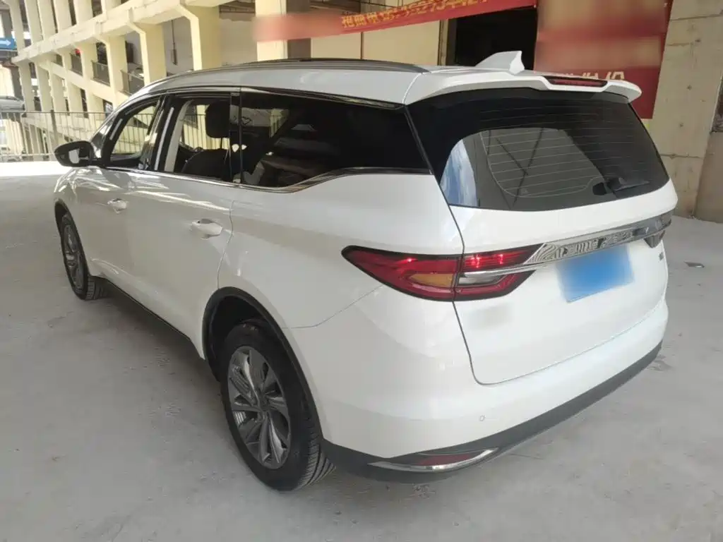 Фото 5 - Geely Jia Ji