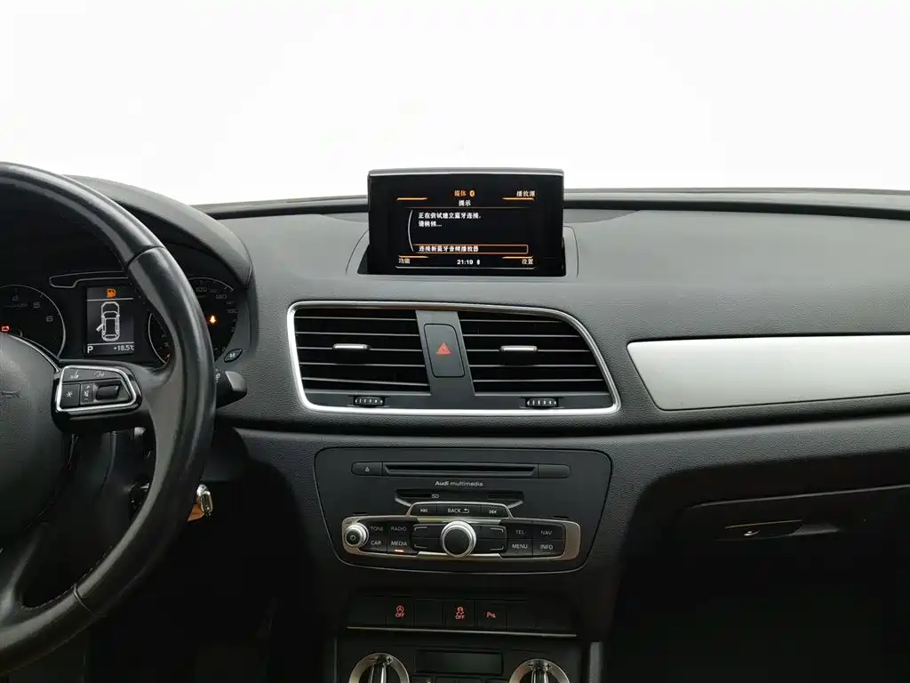 Audi Q3 2016 30 TFSI Heritage Edition Smart Leader фото 12