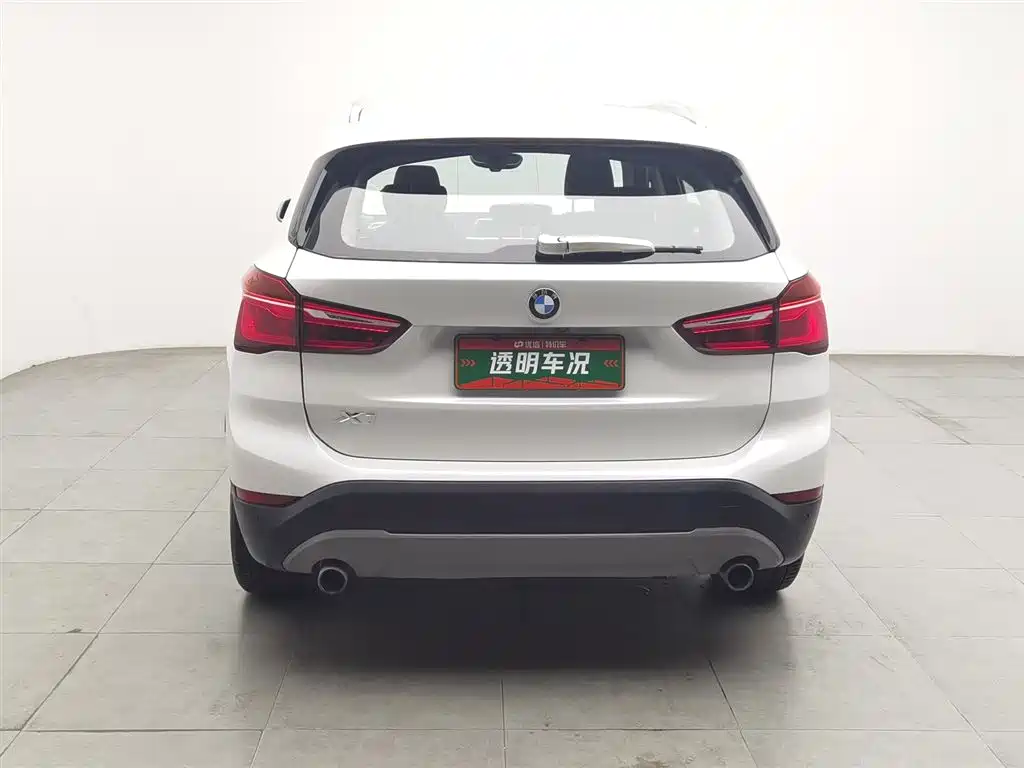 BMW X1 2018 sDrive20Li Leading Model фото 4