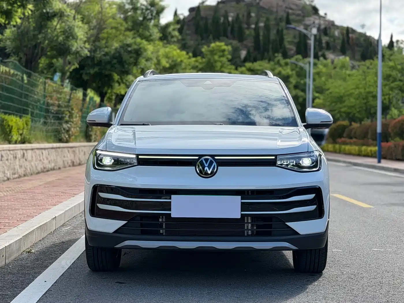 Volkswagen Tharu 2025 New Edge 1.5L Aspiration Edition фото 3