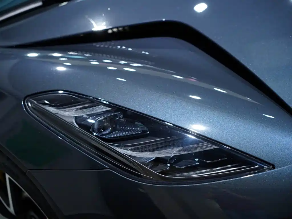 Lotus EMIRA 2023 2021 2.0T DCT First Edition