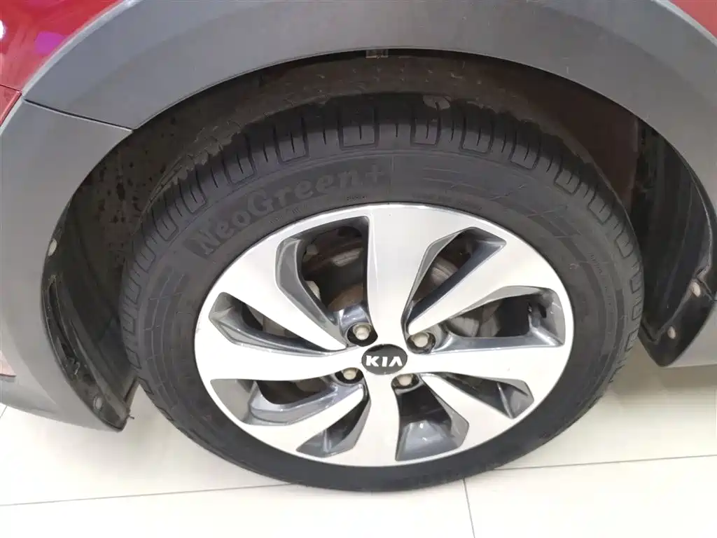 Kia KX CROSS 2017 1.4L AT GLS фото 23
