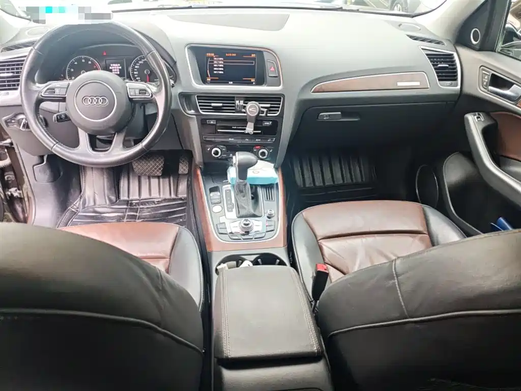 Audi Q5 2016 40 TFSI Comfort Model фото 13