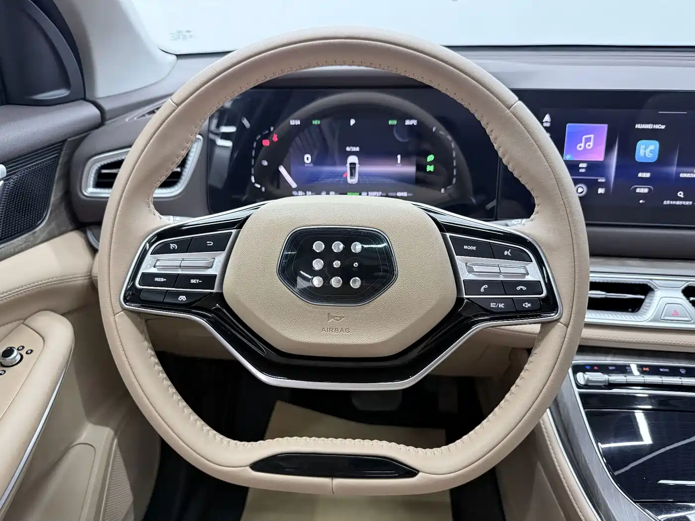 Landian E5 2024 2024 Glory Edition 100KM Premium Type 7-Seater