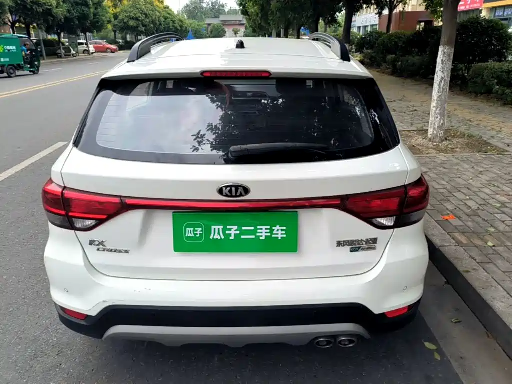 Kia KX CROSS 2018 2017 1.4L AT GLS