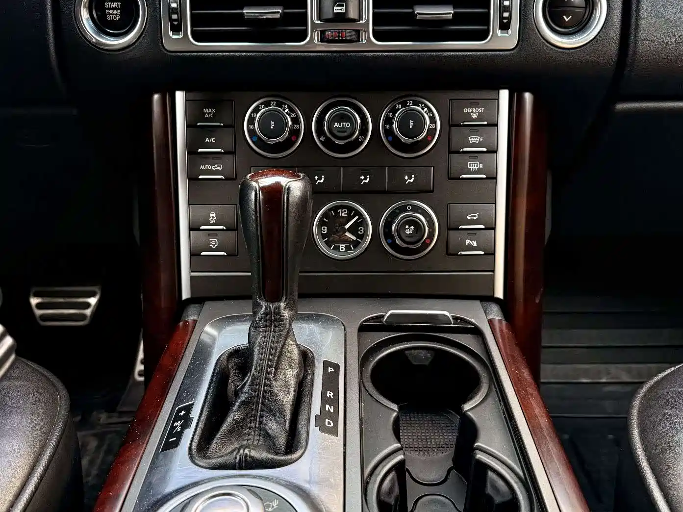 Land Rover Range Rover 2012 5.0 SC V8 фото 7