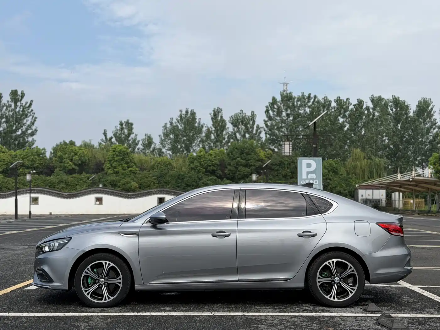 MG MG6 2018 2017 20T Automatic Luxury Smart Connect Version (China V)