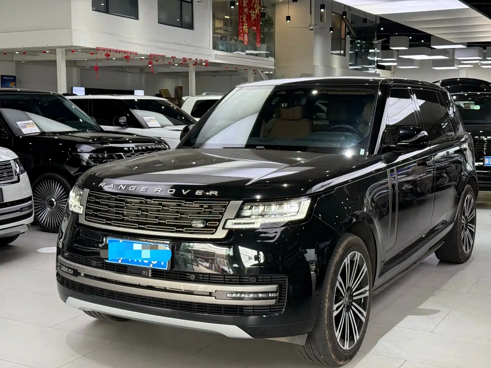 Фото 1 - Land Rover Range Rover
