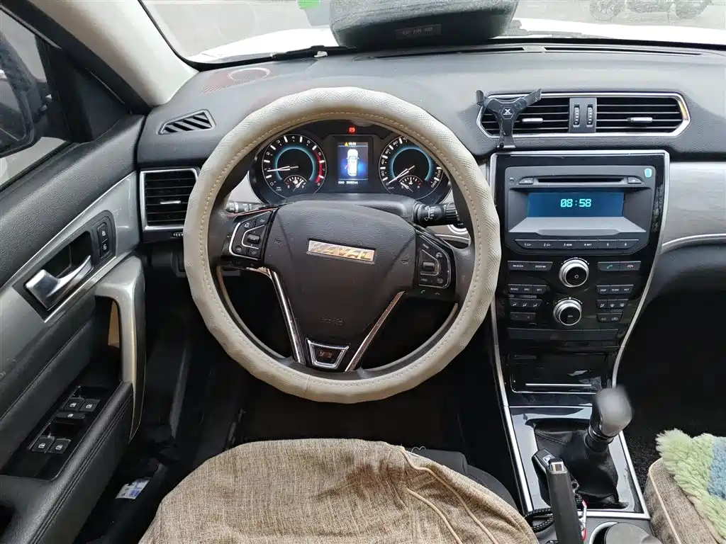 Haval H2 2017 Red Label 1.5T Manual 2WD Comfort фото 3