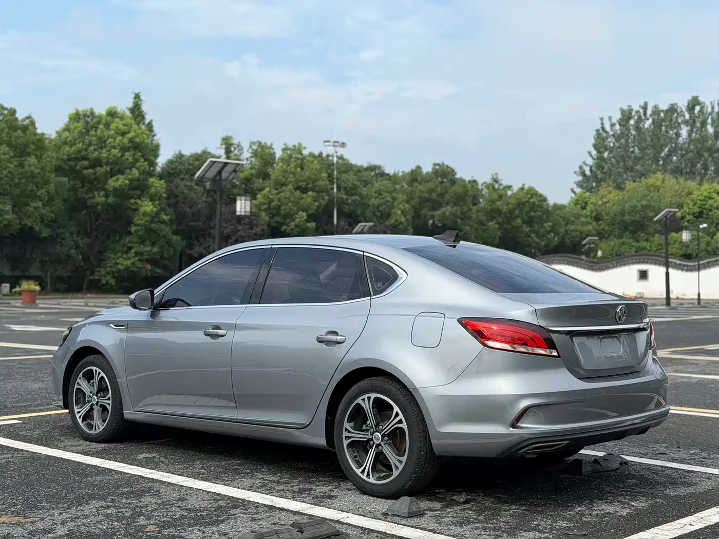 MG MG6 2018 2017 20T Automatic Luxury Smart Connect Version (China V)