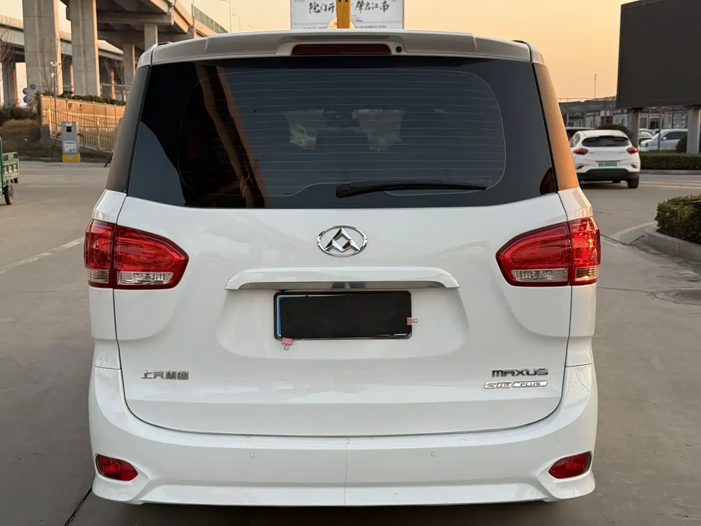 SAIC Maxus Maxus G10 2019 PLUS 1.9T Manual Smart Edition Diesel China V фото 9