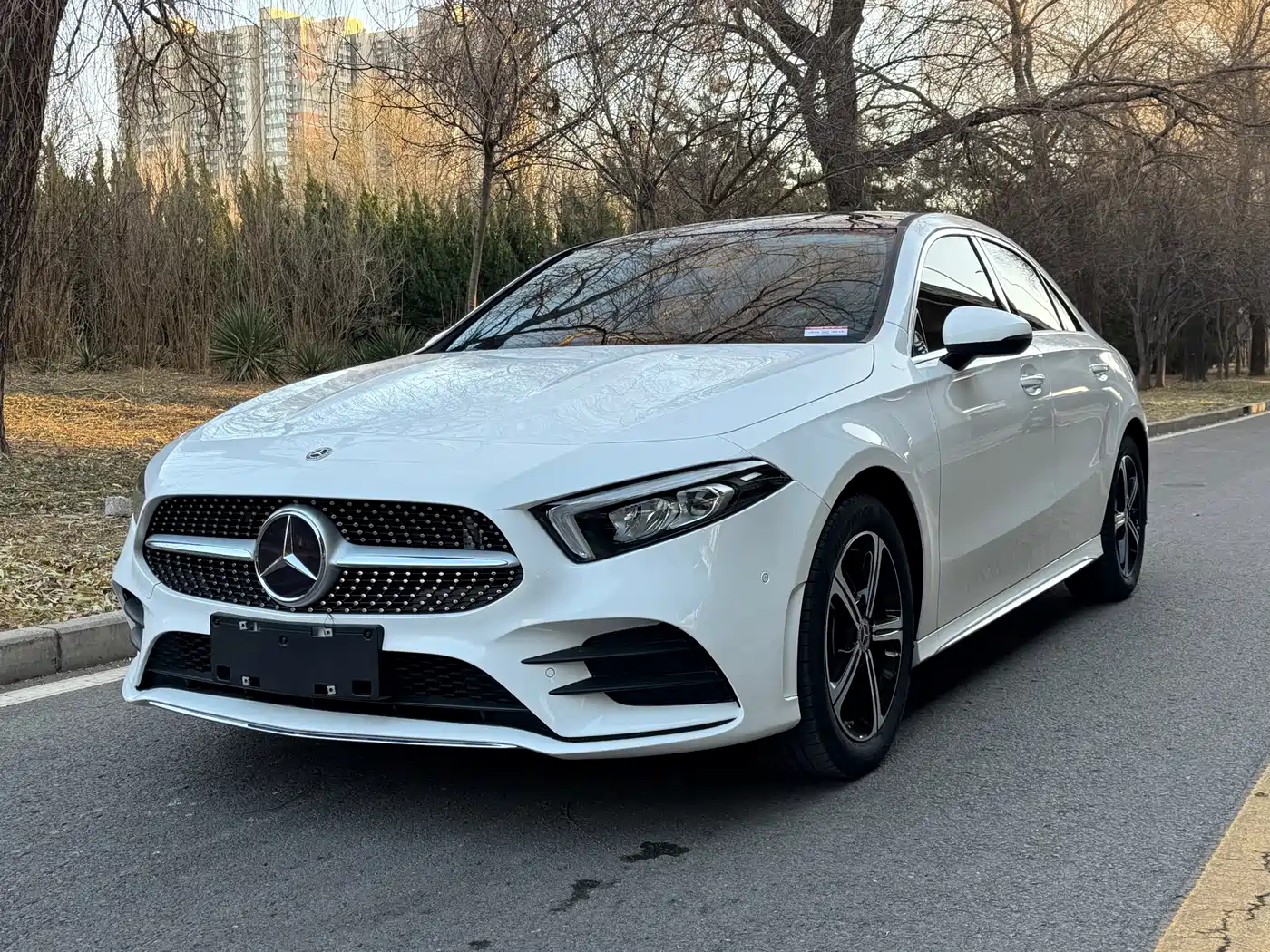 Mercedes-Benz A-Class 2023 A 200 L Fashion