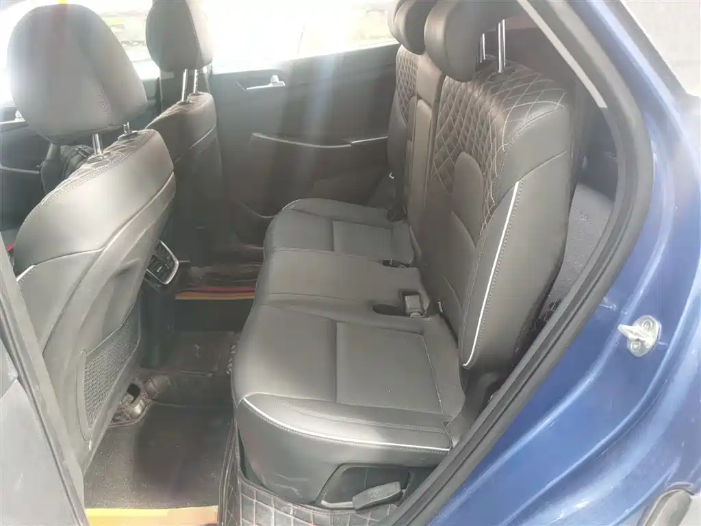 Hyundai Tucson 2019 280TGDi Dual-clutch 2WD Fashion Edition China VI фото 17