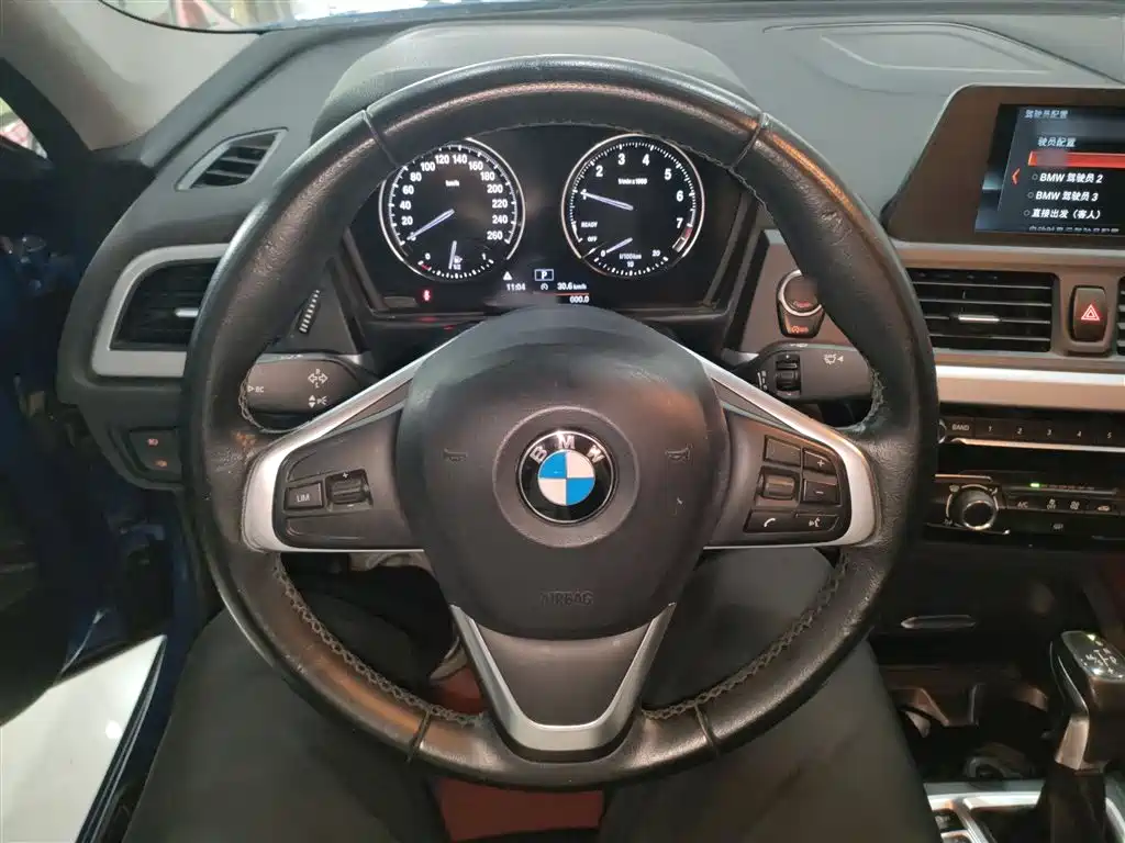 BMW 1 Series 2018 118i Fashion Edition фото 11