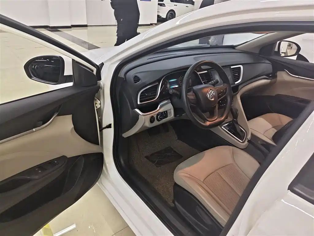 Buick Excelle 2017 15N Automatic Elite фото 12