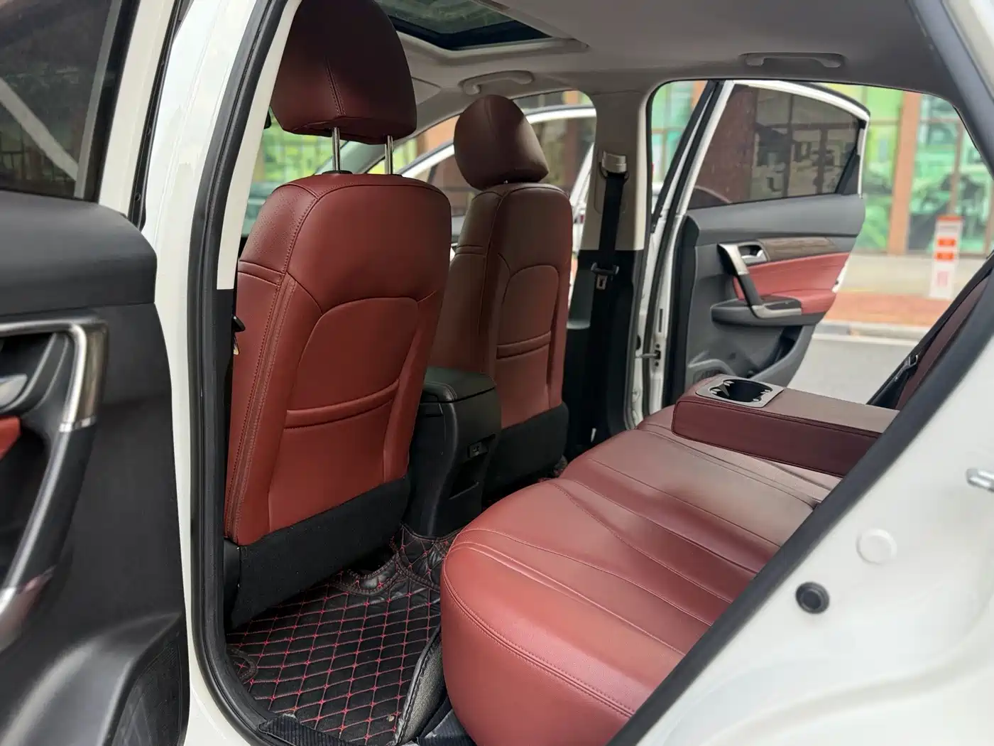BAIC Senova D50 2019 2018 1.5L CVT Premium Smart Drive Edition