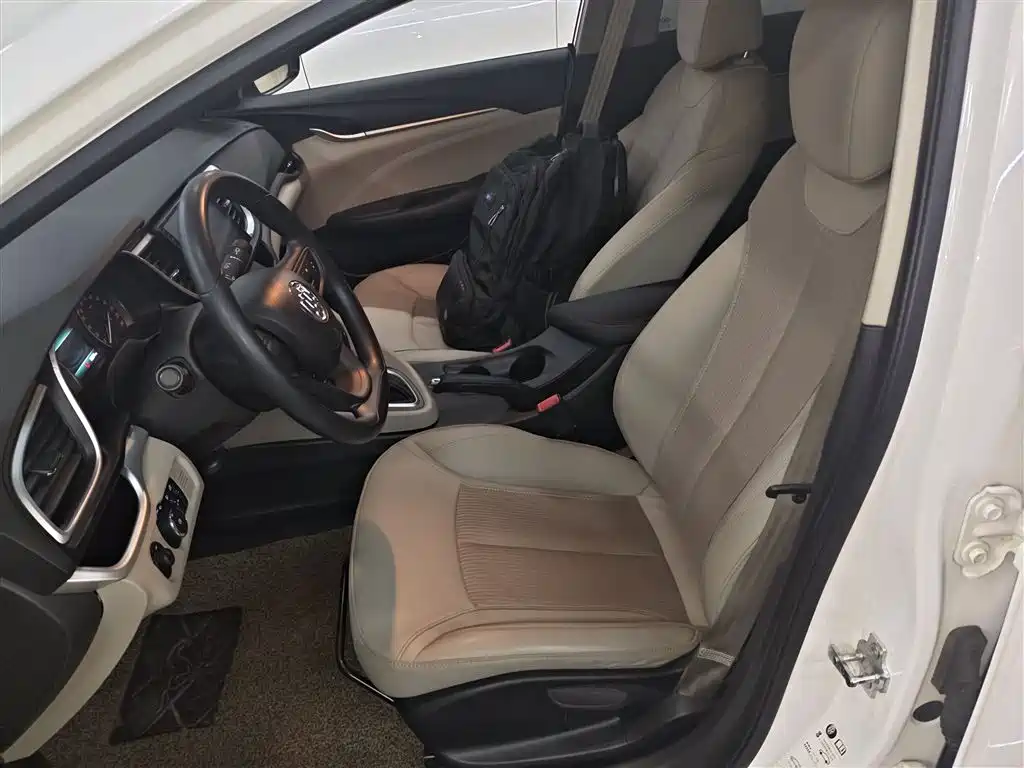 Buick Excelle 2017 15N Automatic Elite фото 11