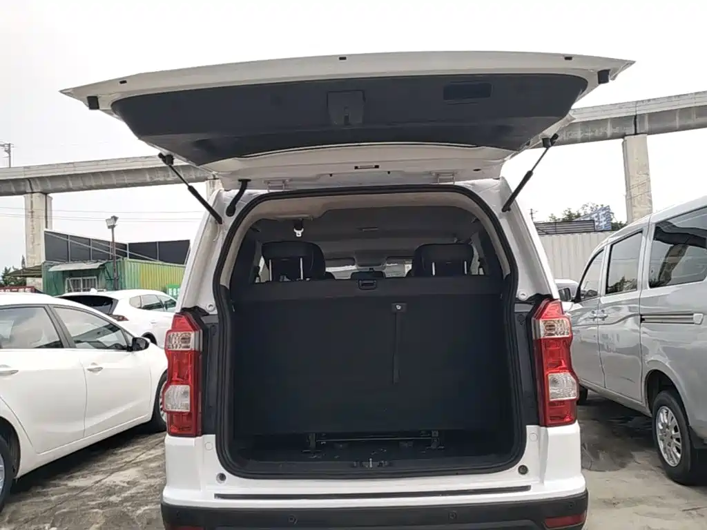 Changan Oshan Changan Oushang X70A 2018 2018 1.5L Manual Elite