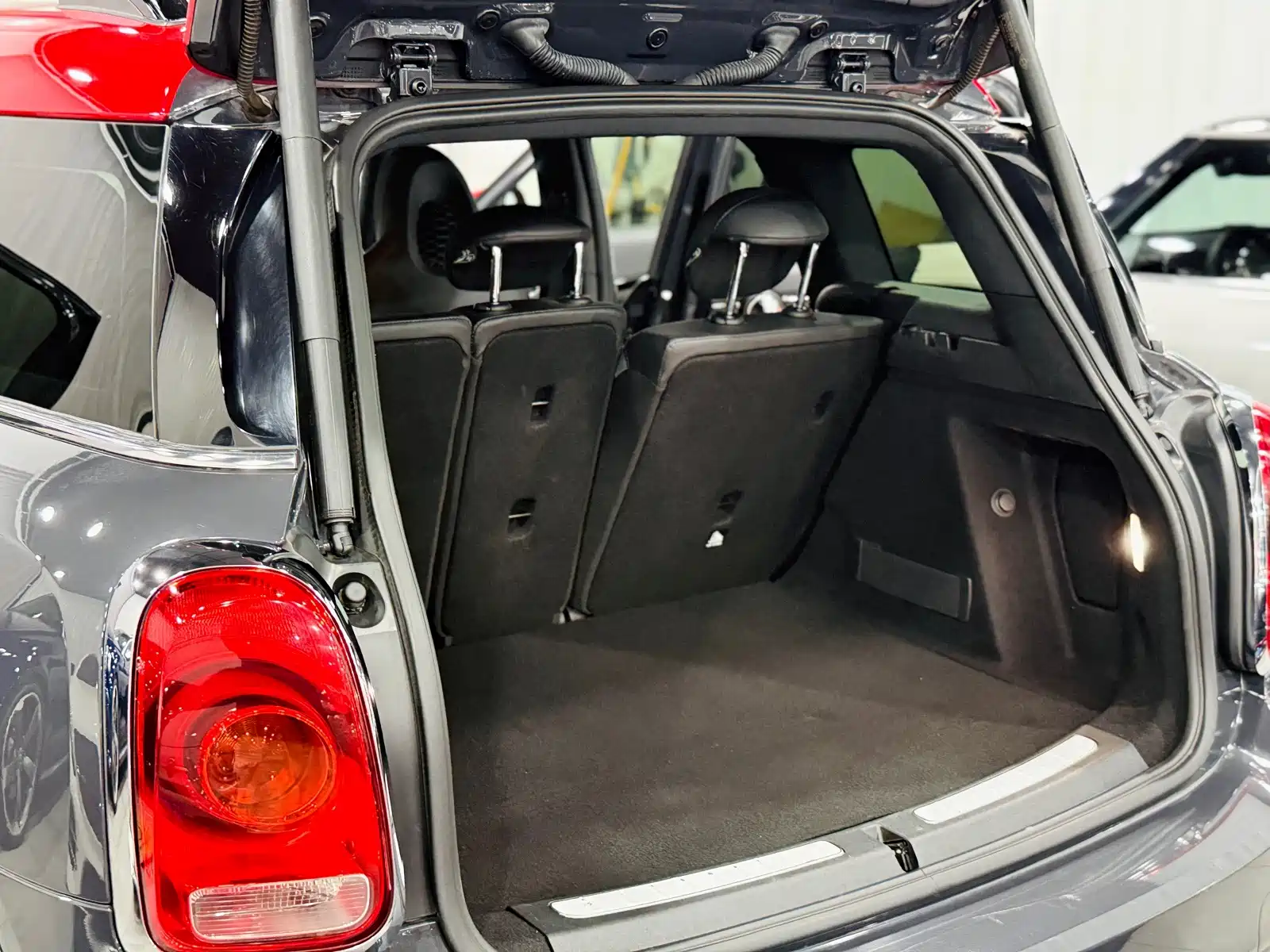 Photo 15 - MINI JCW COUNTRYMAN