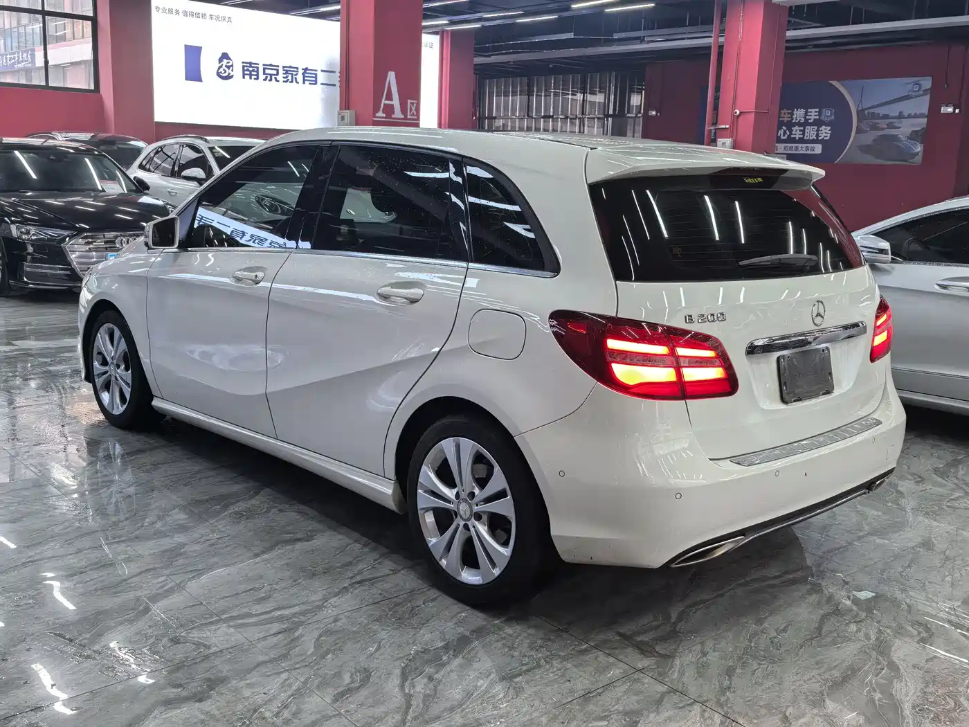 Mercedes-Benz B-Class 2015 B 200 Style фото 5