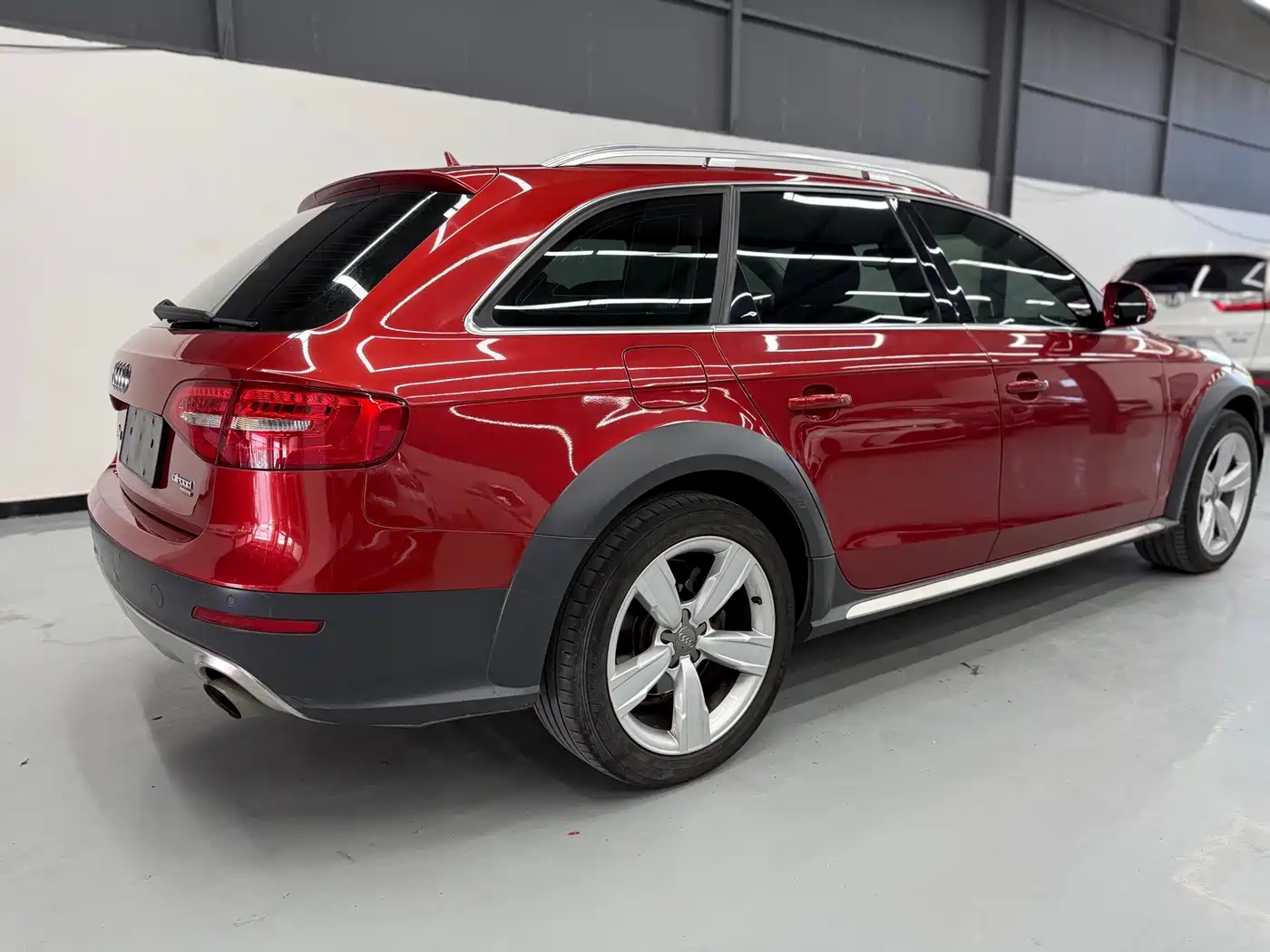 Audi A4 (Import) 2014 2014 40 TFSI allroad quattro plus