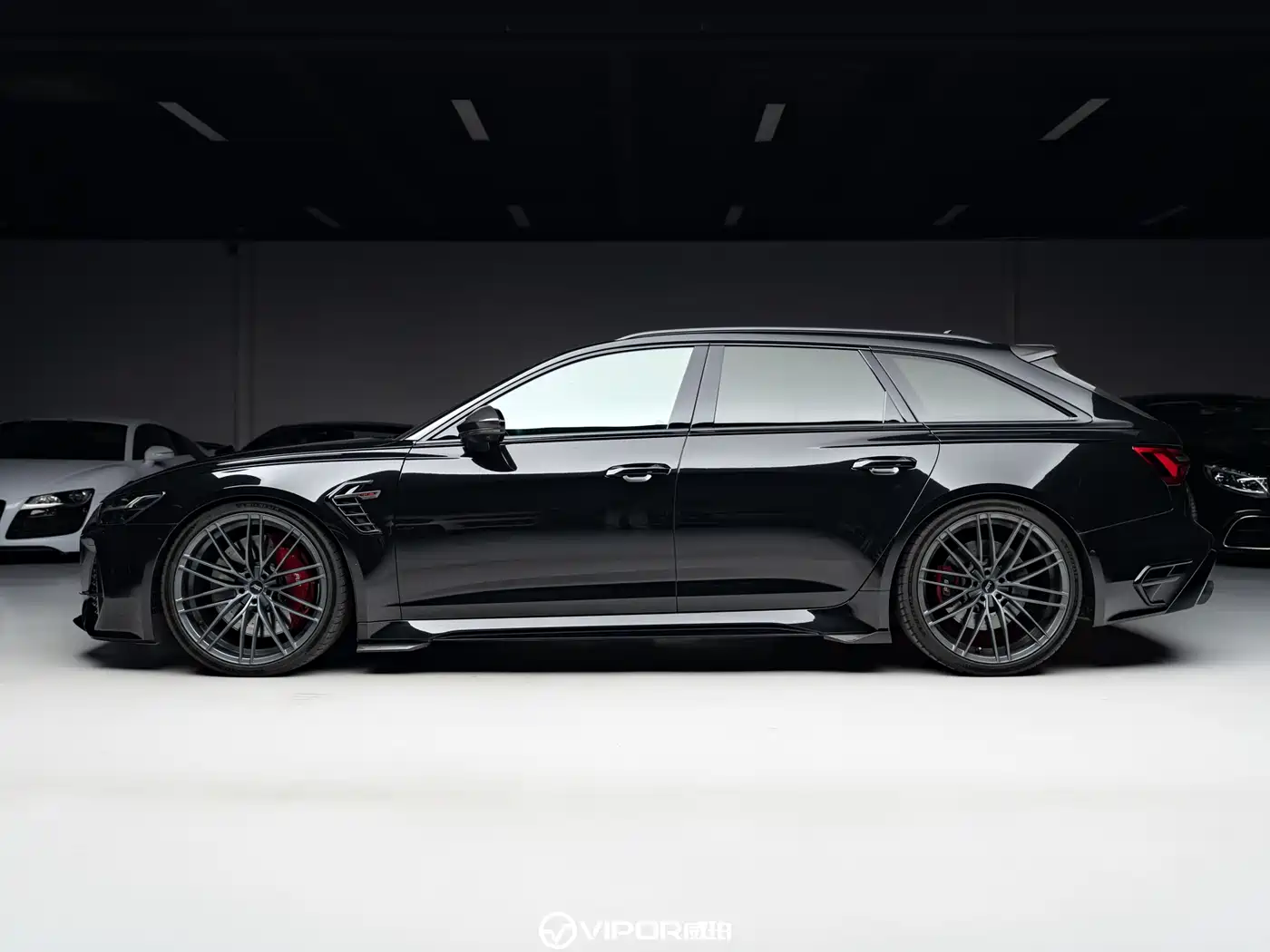 Audi RS 6 2021 RS 6 4.0T Avant фото 15