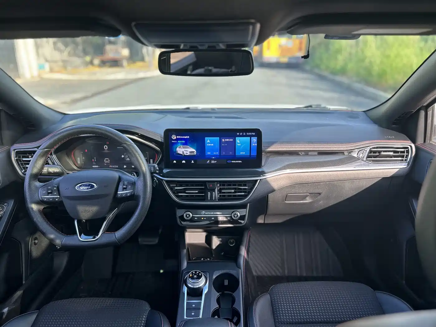Ford Focus 2022 2021 Hatchback EcoBoost 180 Automatic ST Line