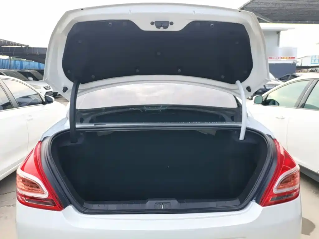 Photo 19 - Peugeot 308