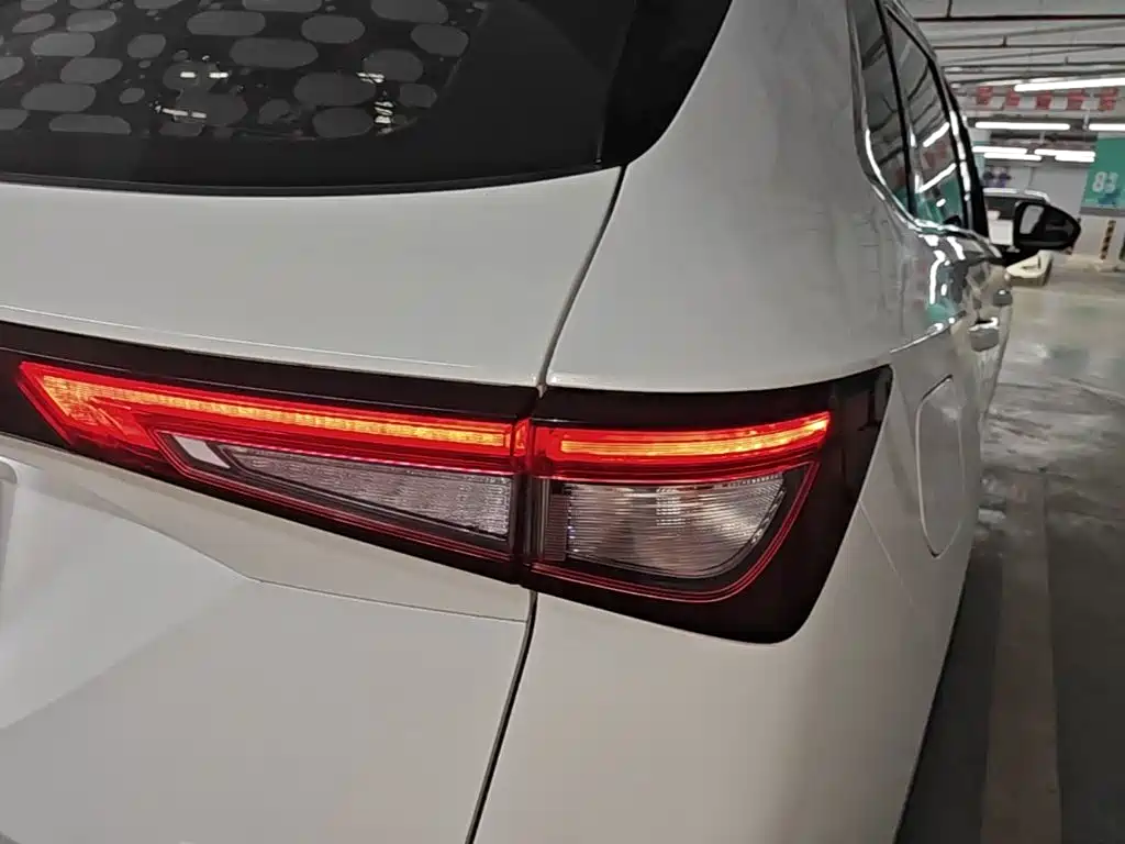 Wuling Motors Wuling Xingchen 2023 2021 1.5T CVT Starlight Edition