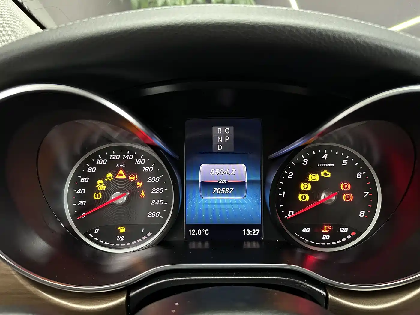 MERCEDES-BENZ V CLASS