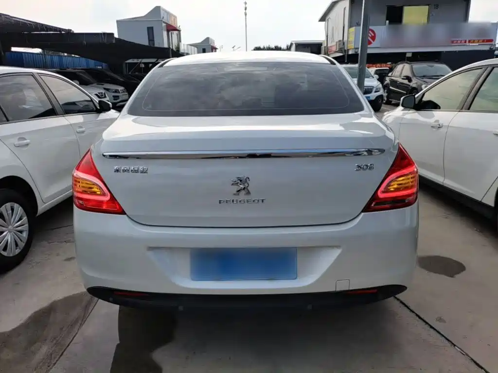 Peugeot 308 2017 2014 Model Joy Edition Classic 1.6L Automatic Superior Style