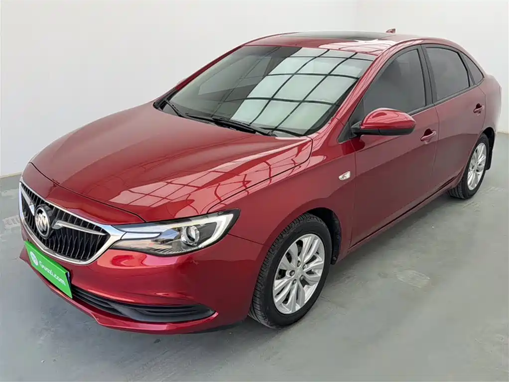 Buick Excelle 2018 15T Dual Clutch Elite (China V) фото 2