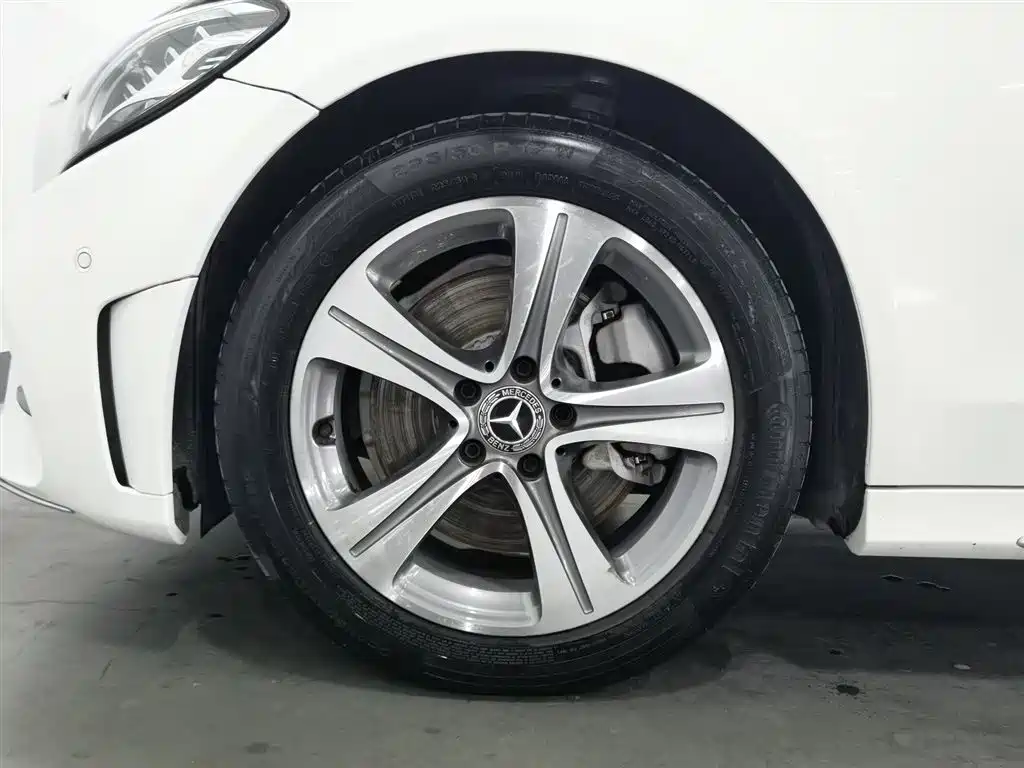 Mercedes-Benz C-Class 2019 Facelift C 260 L Sport фото 17