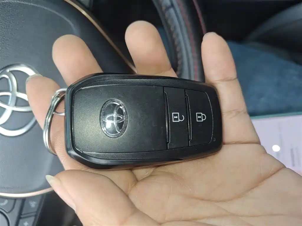 TOYOTA FENGLANDA