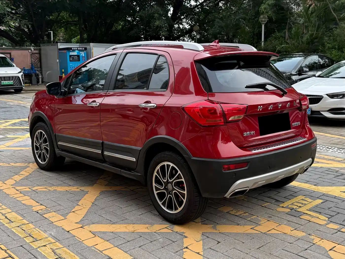 Haval H1 2015 2015 1.5L AMT Premium