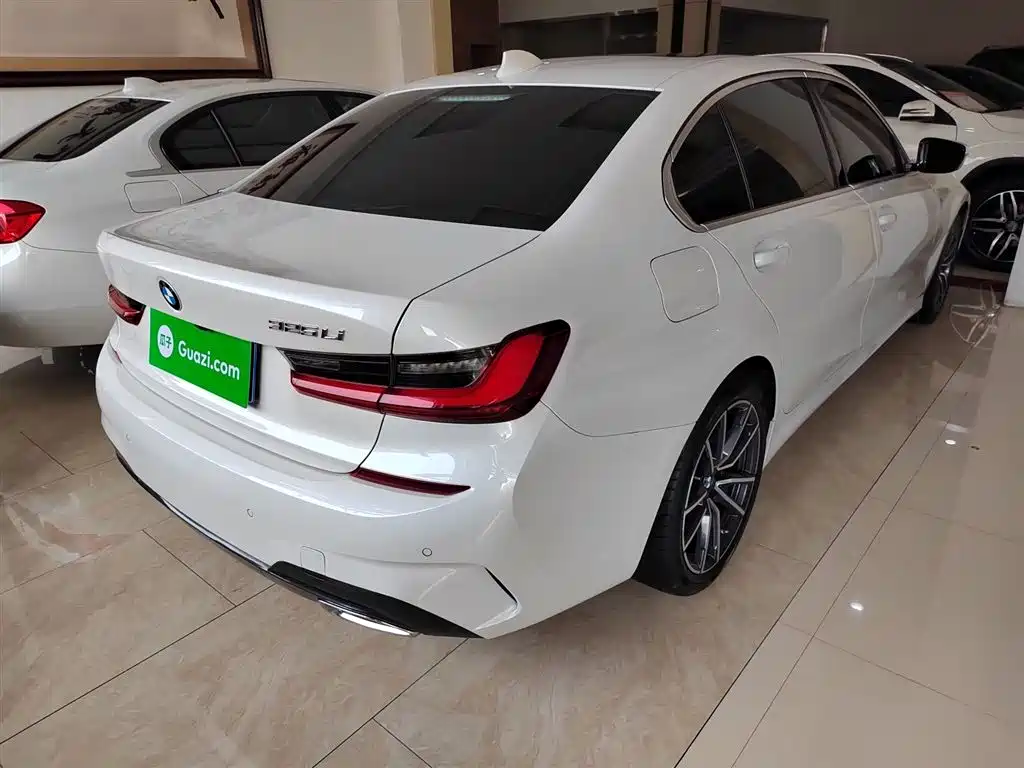 BMW 3 Series 2022 325Li M Sport Package фото 7