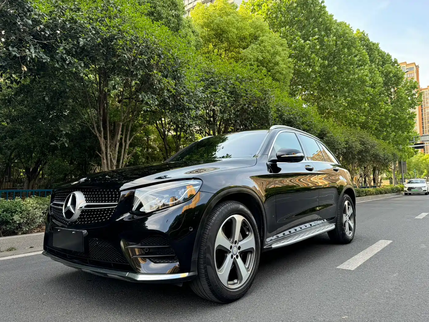 Mercedes-Benz GLC 2018 GLC 260 4MATIC Luxury фото 2