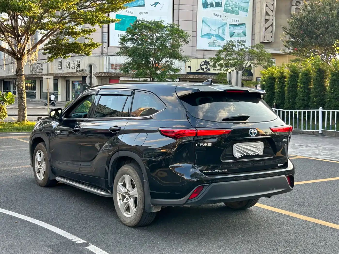 Фото 5 - Toyota Highlander