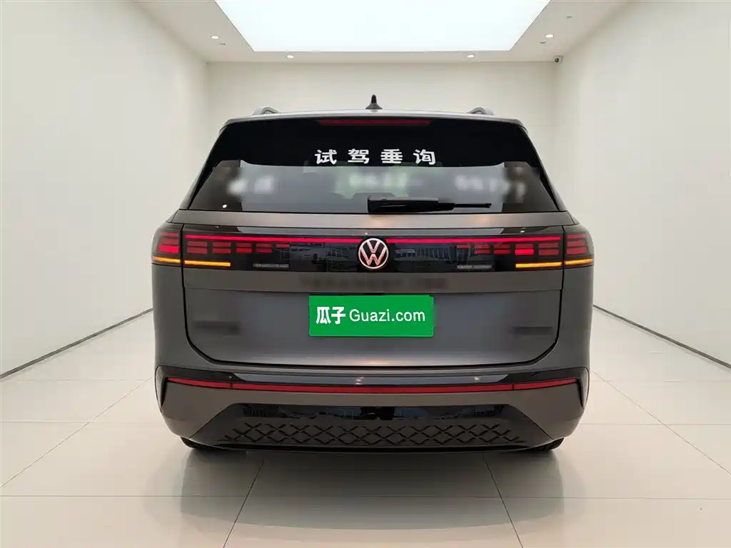 Volkswagen Teramont 2025 Teramont Pro 450TSI 4WD Summit Edition фото 4
