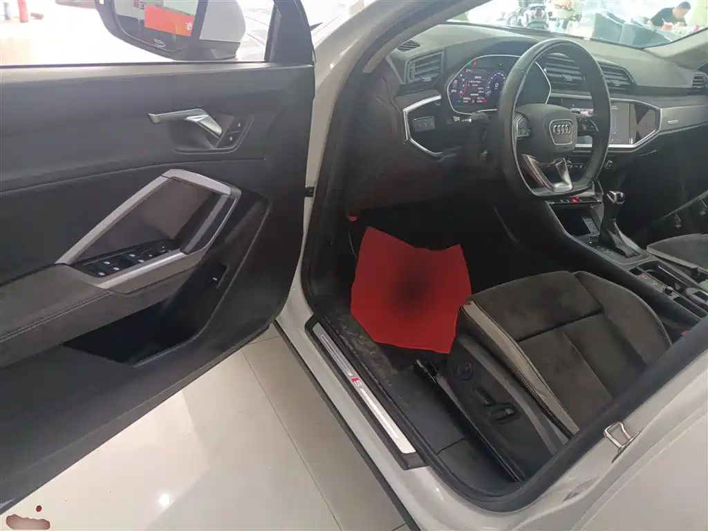 Audi Q3 2019 35 TFSI Fashion Sport фото 16