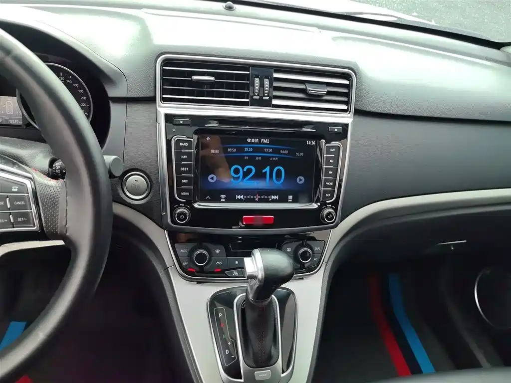 Haval M6 2017 1.5T Automatic 2WD Elite фото 12