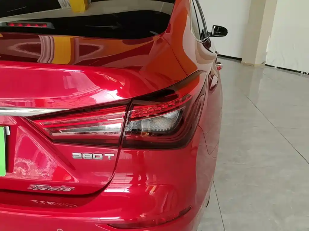 Changan Eado 2019 2019 Blue Whale Edition 280T GDI DCT Power Speed