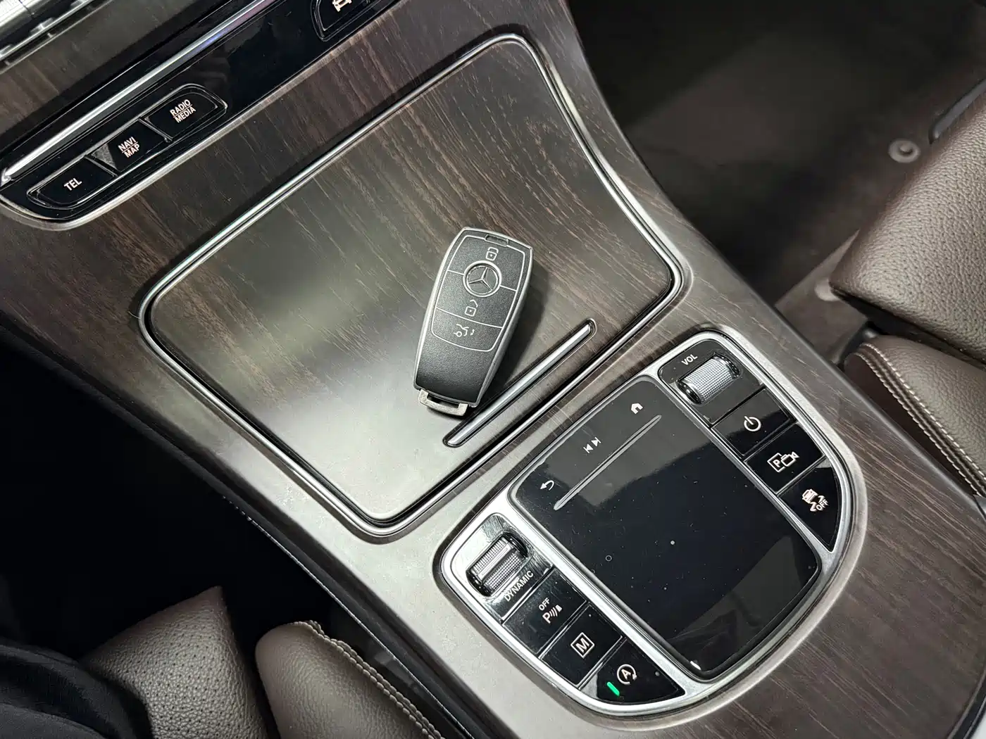 Mercedes-Benz GLC 2022 Facelift GLC 260 L 4MATIC Dynamic фото 19