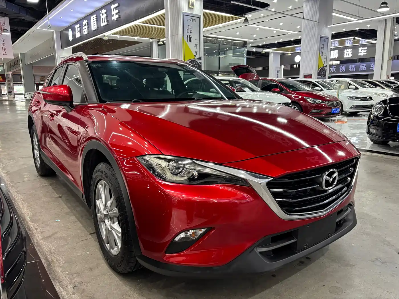 Фото 3 - Mazda CX-4
