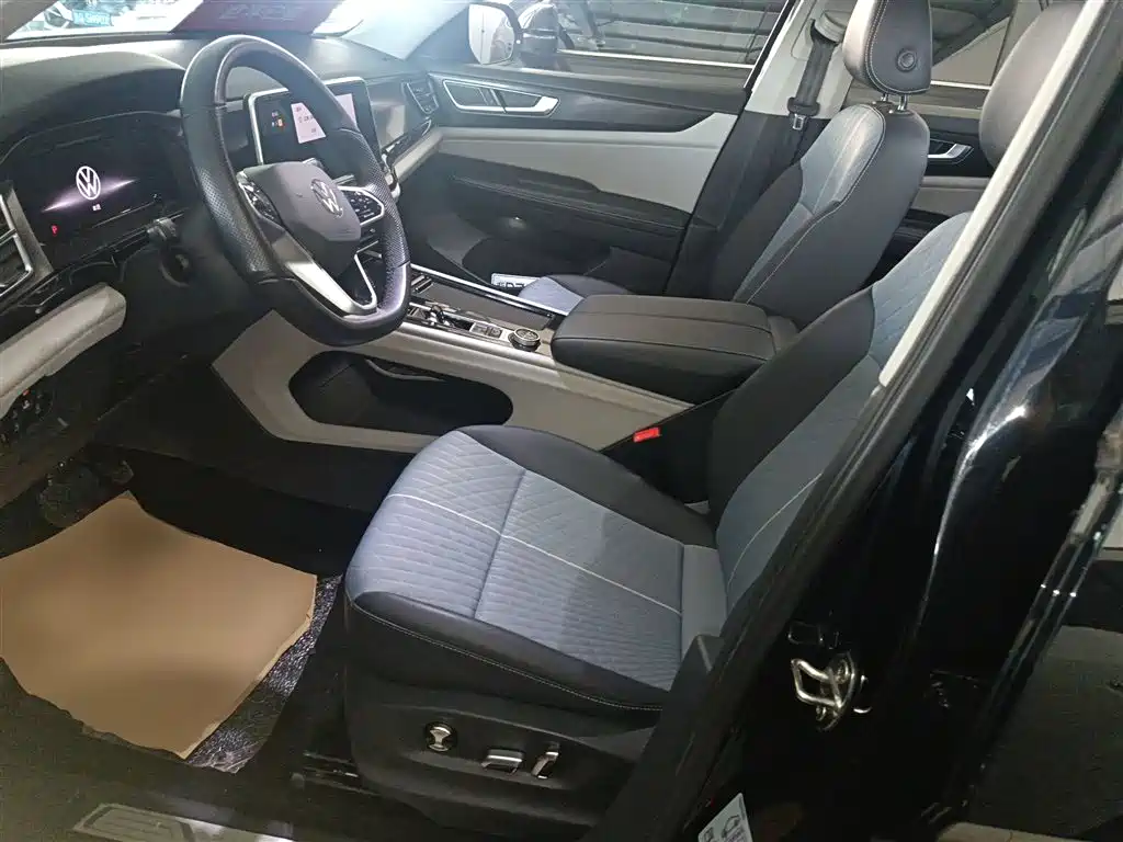 Volkswagen Teramont 2022 380TSI 4MOTION Luxury фото 15
