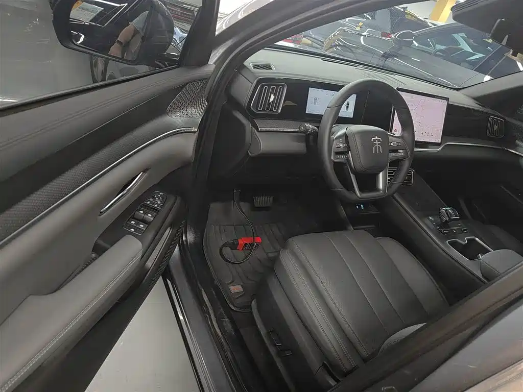 BYD Song Pro New Energy 2025 2nd Generation Smart Drive Edition DM-i 75KM Leading Type фото 12