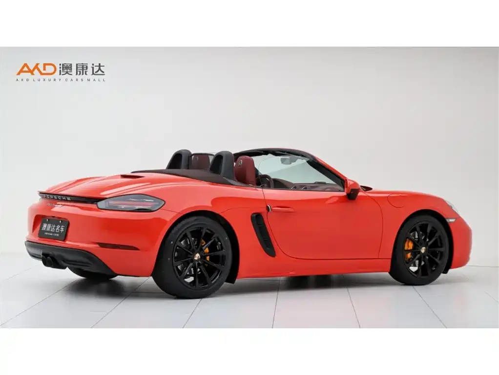 صورة 3 - Porsche 718