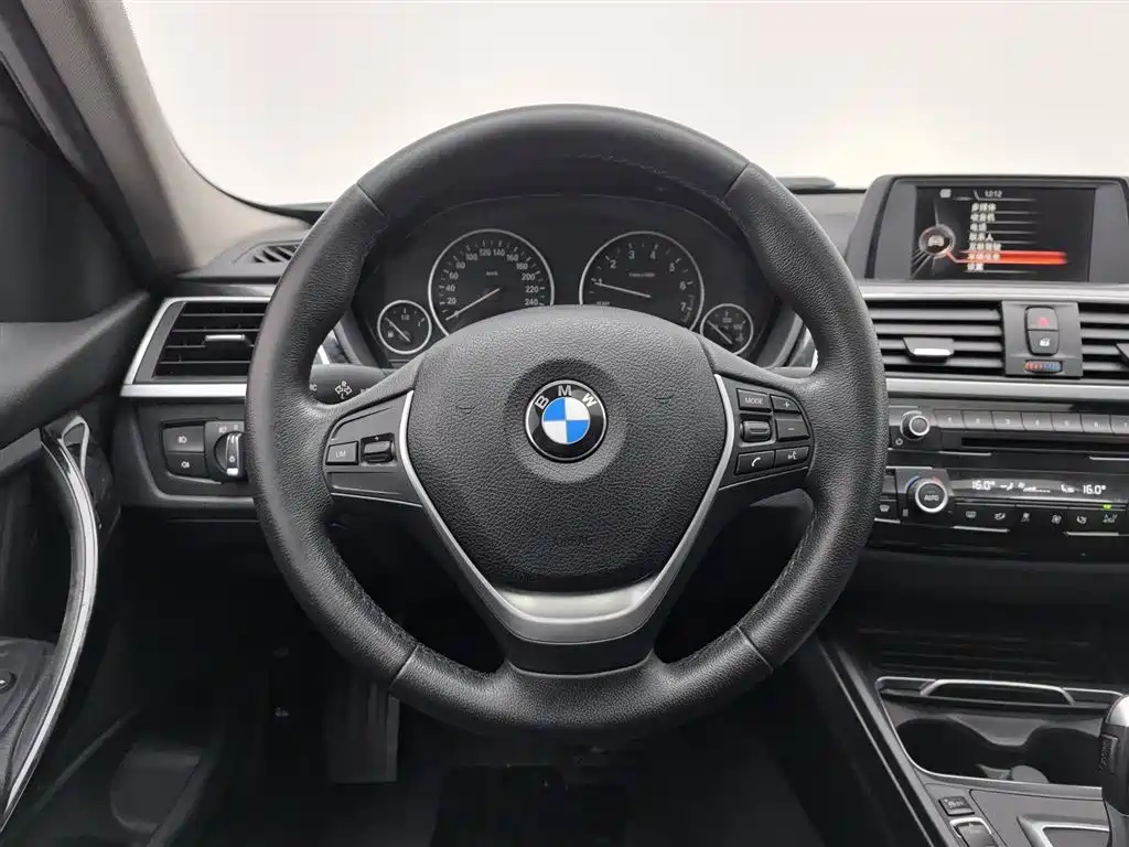 BMW 3 Series 2017 320Li Fashion фото 11