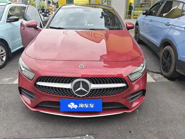 MERCEDES-BENZ A CLASS