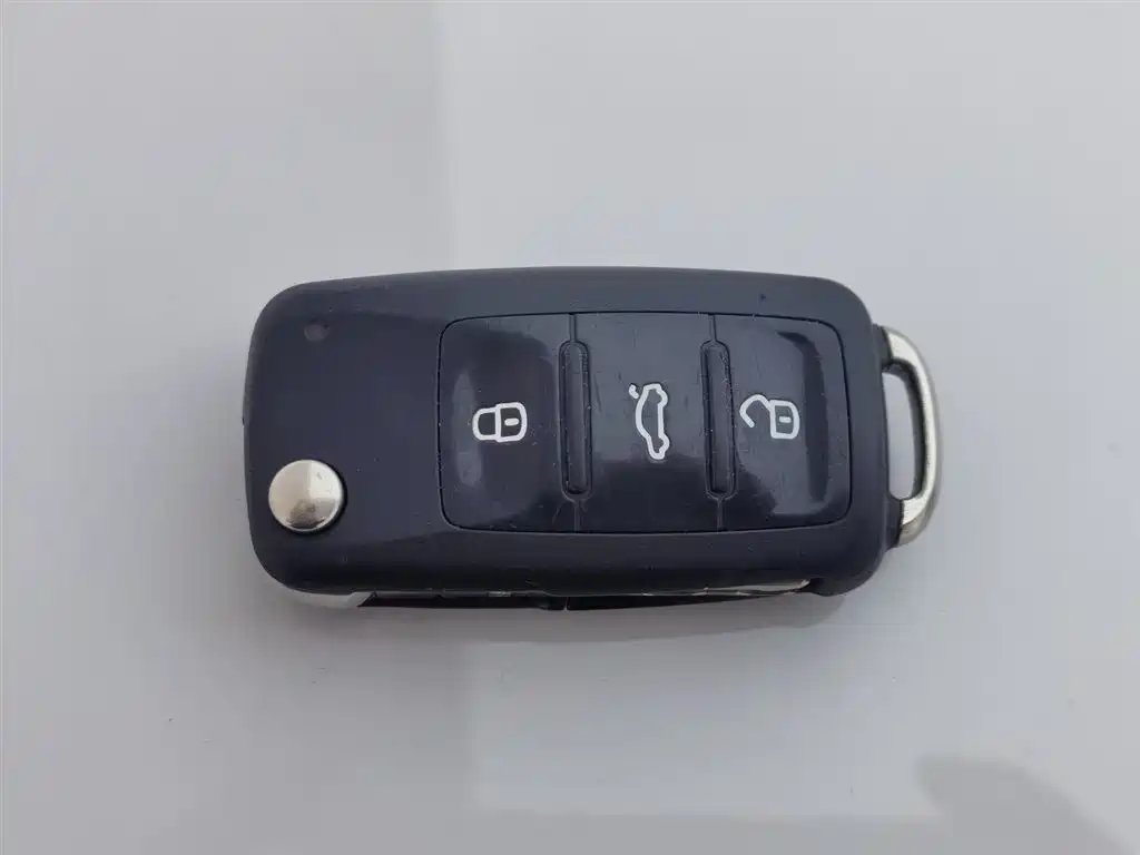 Volkswagen Polo 2018 1.5L Manual Safe Drive фото 19